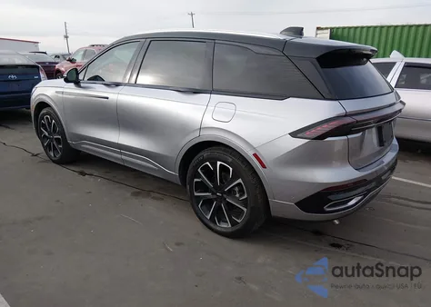 2024 Lincoln Nautilus Reserve z USA, uszkodzony, nr VIN 5LMPJ8KAXRJ862772